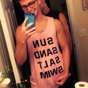 Meet your Posher, Drew